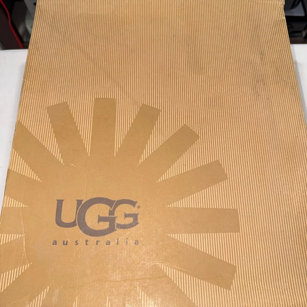 UGG Australia M Hilgard Winter Boots Men Size 9 New